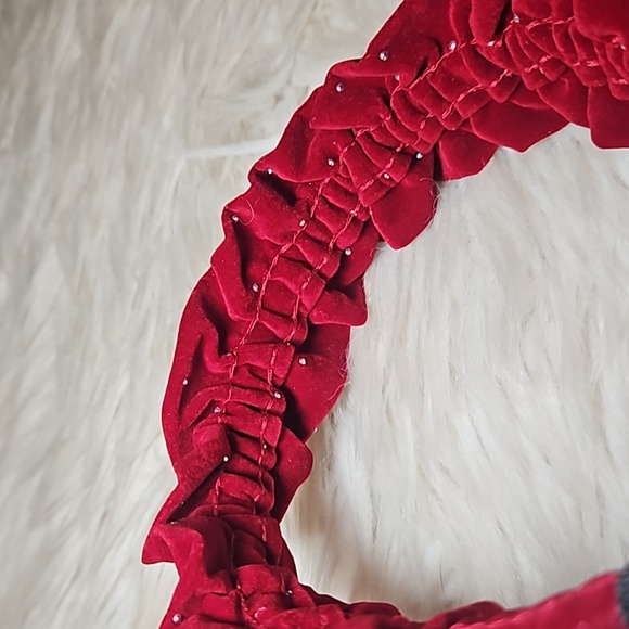 Velvet Rhinestone Headband - Picture 5 of 8